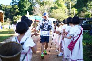 BIB: 3050
                            <button type="button" onclick="openModal(19023428)" class="btn btn-primary btn-sm float-right btn-popup" data-toggle="modal" data-target=".modal-high-quality">
                        <i class="fas fa-shopping-cart"></i> Add to Cart
                    </button>
                                            <button type="button" onclick="isThisMe(19023428, true)" class="btn btn-success btn-sm float-right btn-popup btn-isme hidden" data-toggle="tooltip" data-placement="bottom" title="นี่คือรูปของคุณใช่ไหม คลิกที่นี่เพื่อเอาเข้าอัลบั้ม">
                        <i class="fas fa-plus"></i> Add to album
                    </button>
                    <button type="button" onclick="isThisMe(19023428, false)" class="btn btn-warning btn-sm float-right btn-popup btn-isnotme hidden">
                        <i class="fas fa-ban"></i> Remove from album
                    </button>